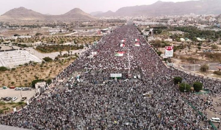 الحشود المليونية بصنعاء تؤكد الانتصار لصرخات الجياع في غزة ورفض جريمة الإبادة